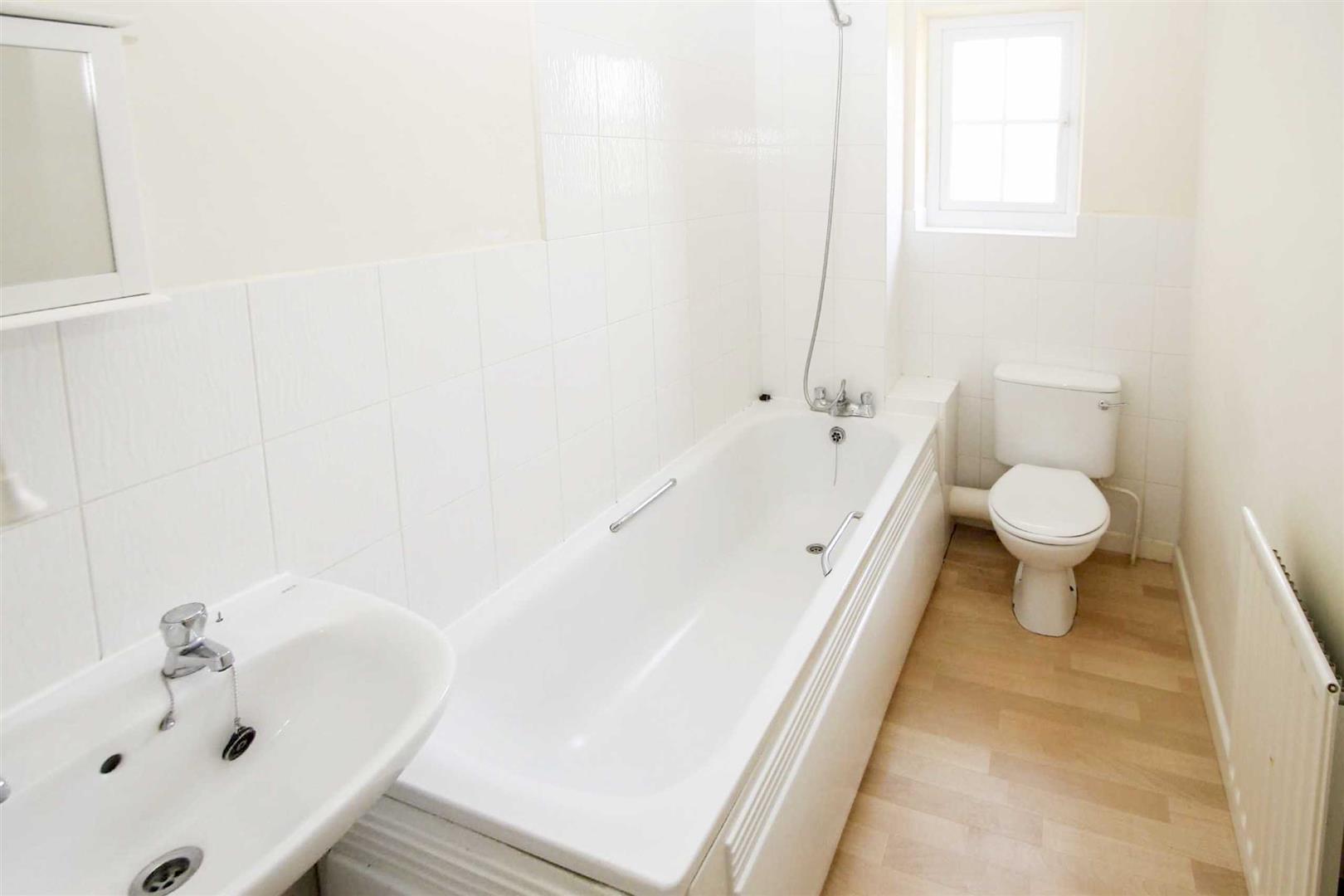 Westbury Lane, Newport Pagnell, Milton Keynes